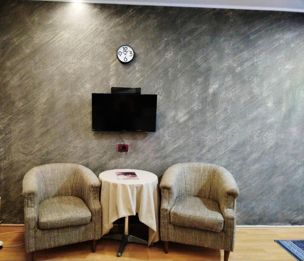Fun Rooms Sobe Prenociste Borca Екстер'єр фото