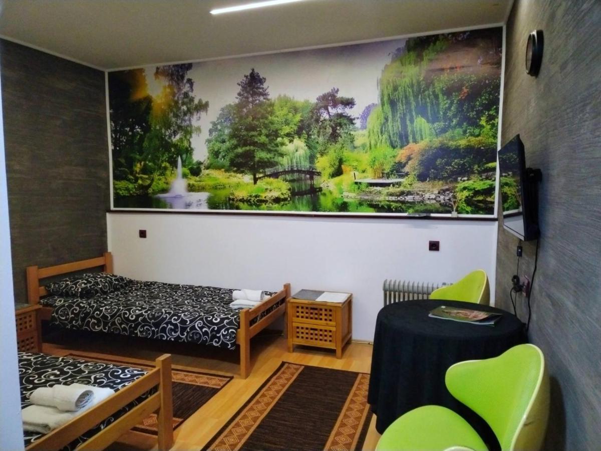 Fun Rooms Sobe Prenociste Borca Екстер'єр фото