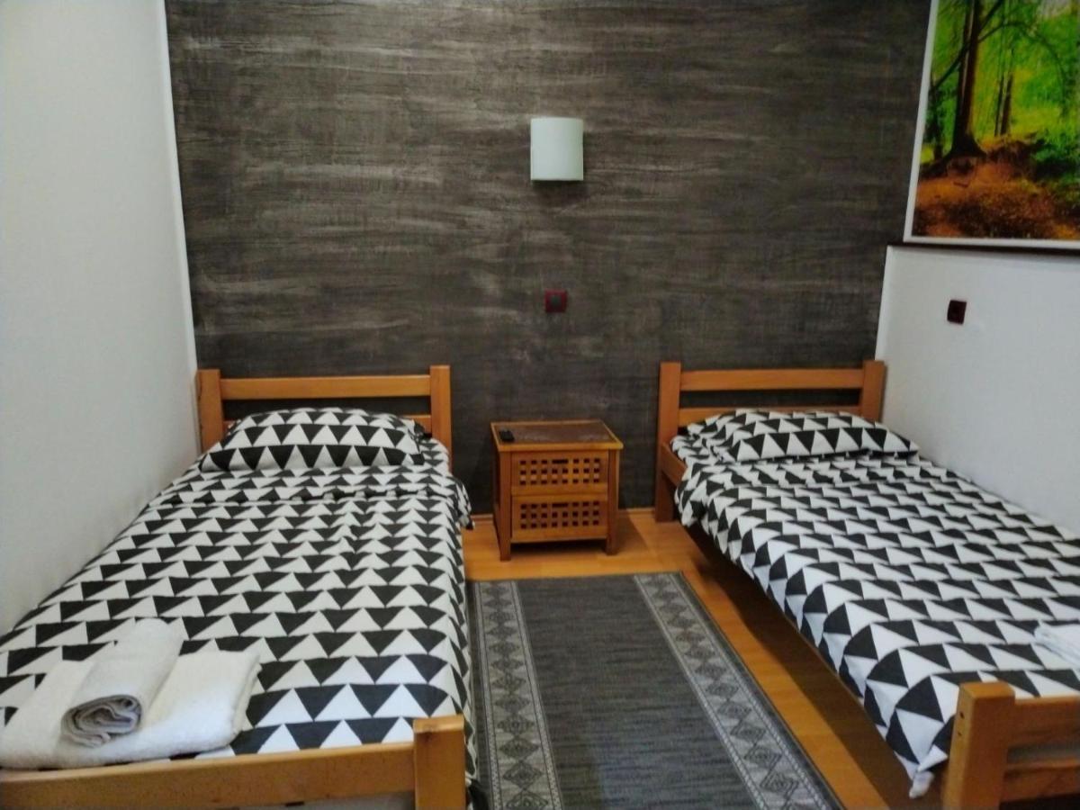 Fun Rooms Sobe Prenociste Borca Екстер'єр фото