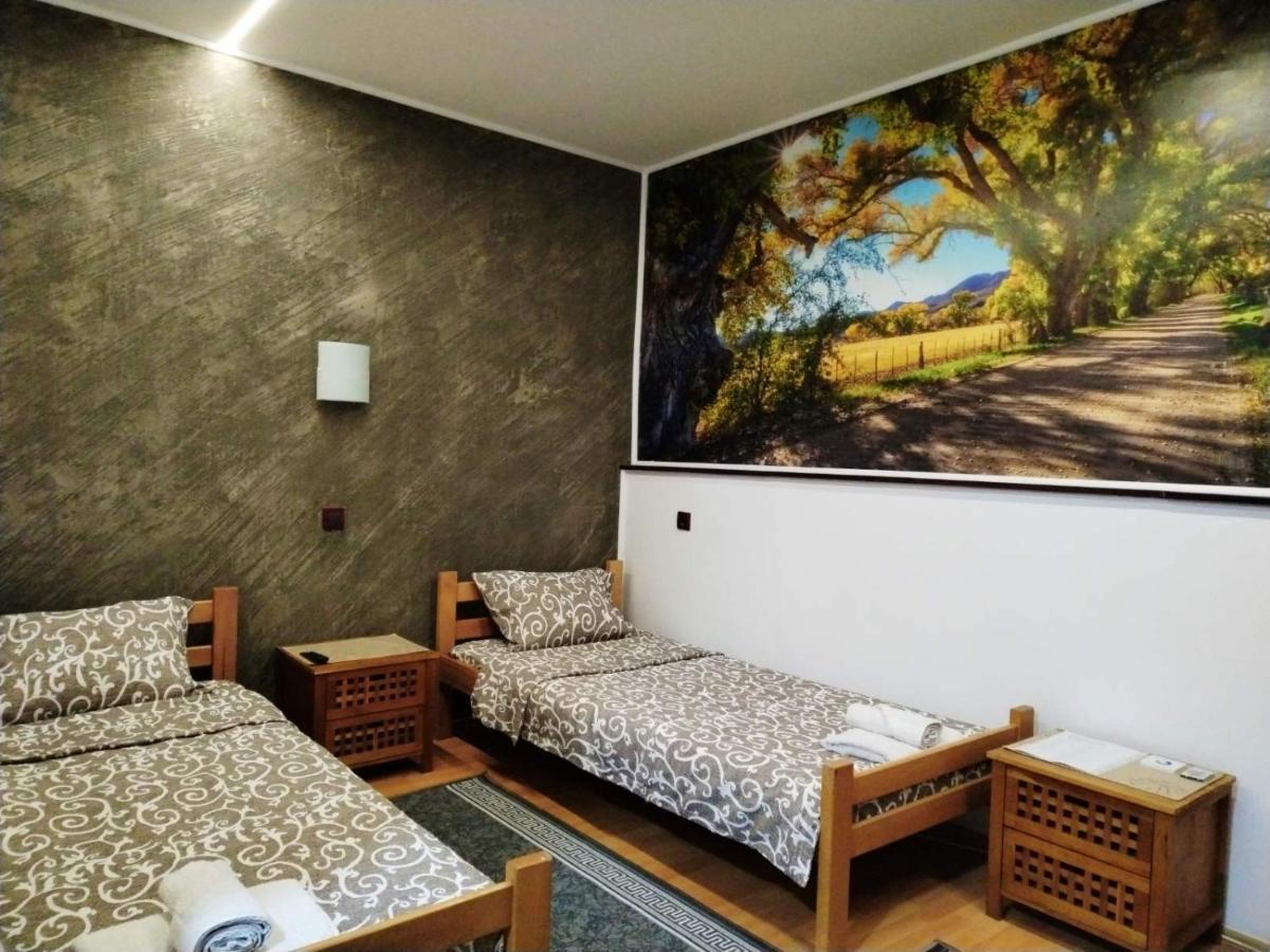 Fun Rooms Sobe Prenociste Borca Екстер'єр фото