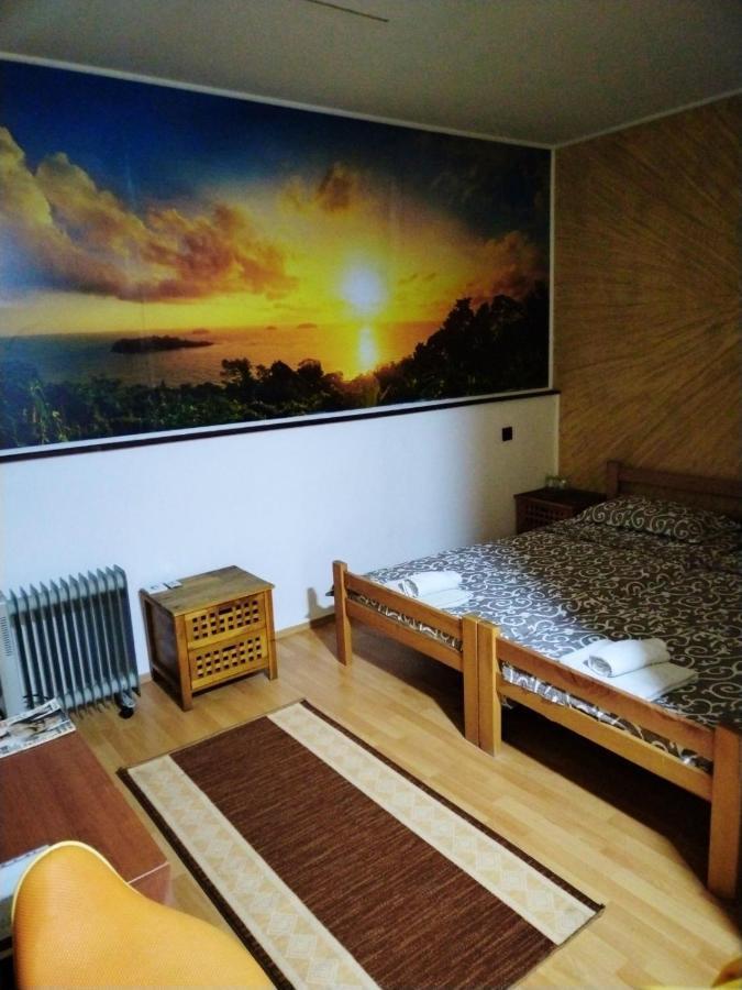 Fun Rooms Sobe Prenociste Borca Екстер'єр фото
