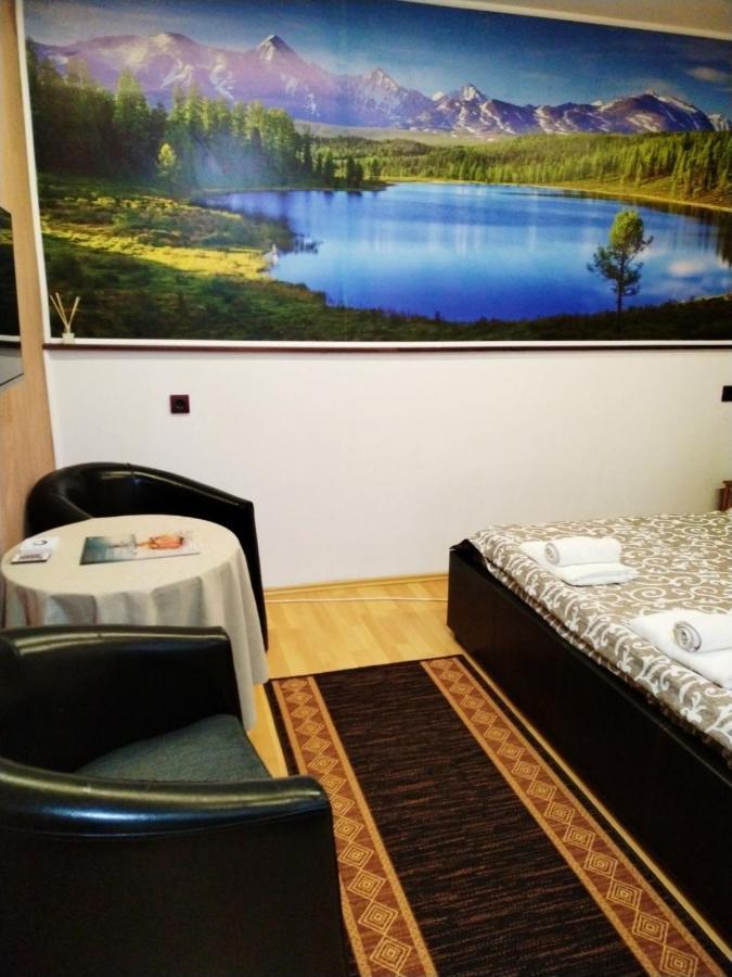 Fun Rooms Sobe Prenociste Borca Екстер'єр фото