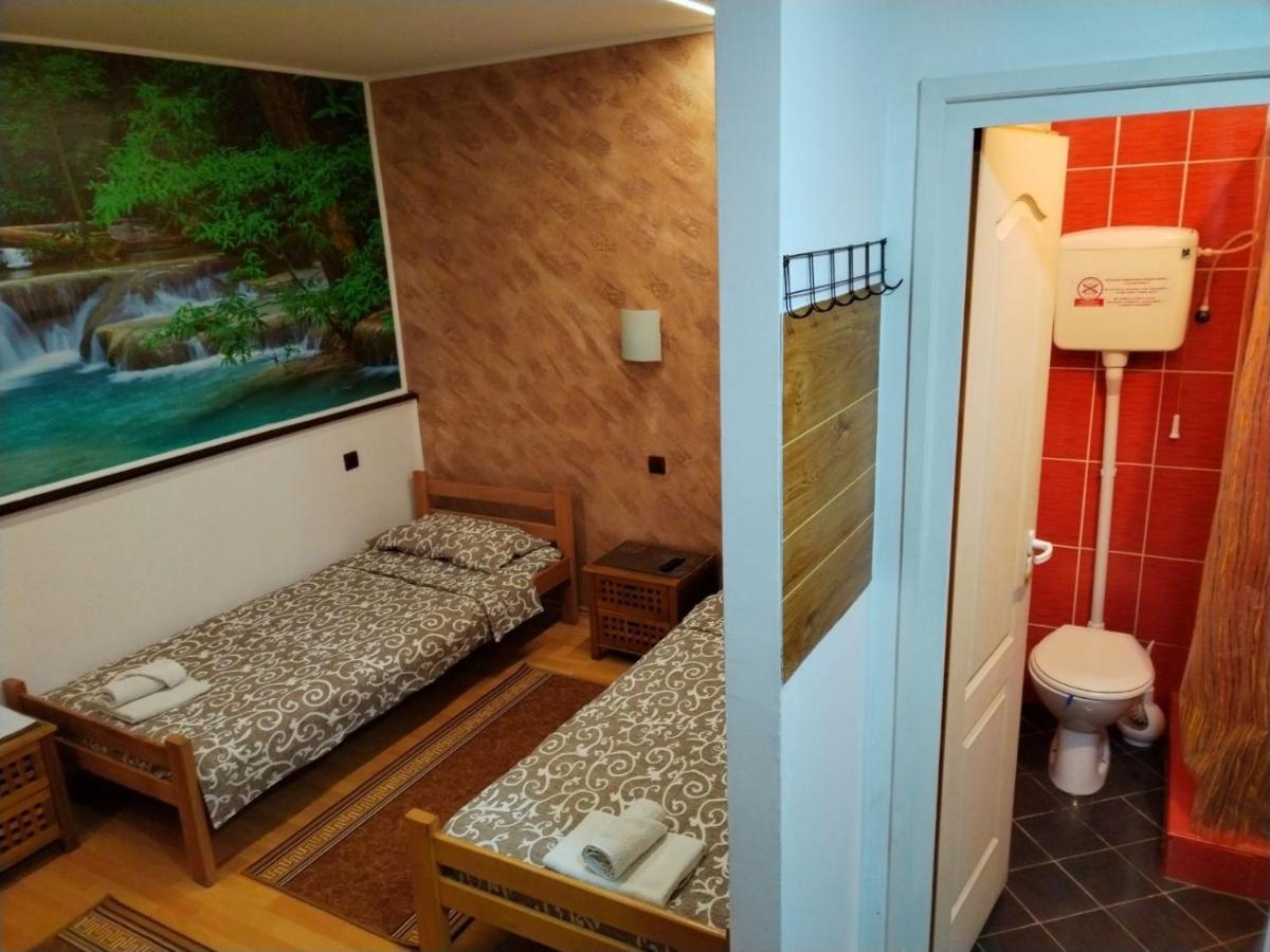 Fun Rooms Sobe Prenociste Borca Екстер'єр фото