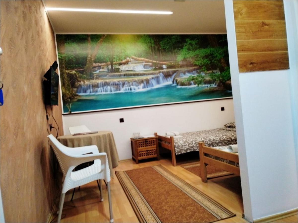 Fun Rooms Sobe Prenociste Borca Екстер'єр фото